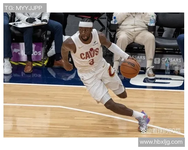 卡里斯勒韦尔如何在NBA赛场上展现个人魅力与团队合作精神